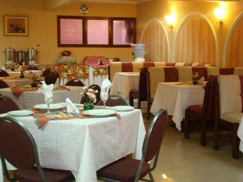 Hotel Regina Кочабамба Экстерьер фото