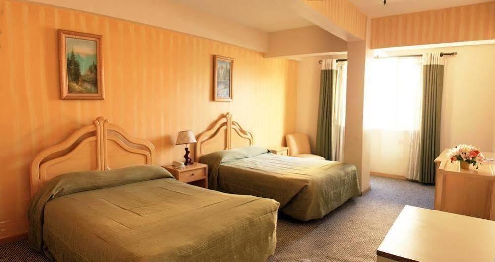 Hotel Regina Кочабамба Экстерьер фото
