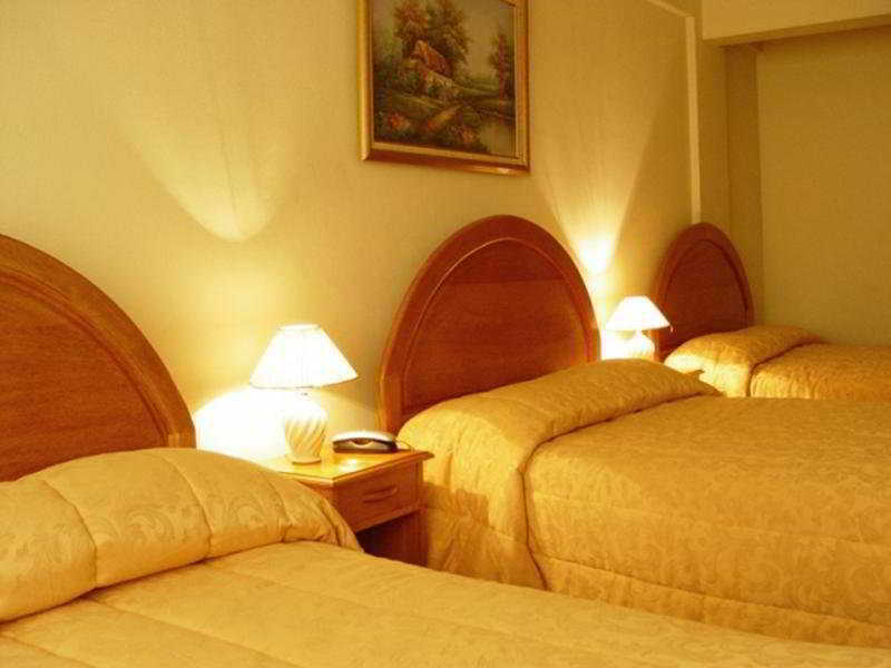Hotel Regina Кочабамба Экстерьер фото